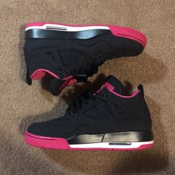 AIR JORDAN 4 RETRO GG ‘DENIM’ SIZE 8Y - BOX NOT INCLUDED ** ONLY WORN ONCE ** ** MUST BE ABLE TO MEET IN DMV AREA **
