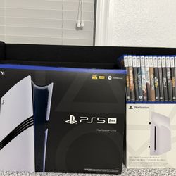 PlayStation 5 Pro Bundle / 16 Games 