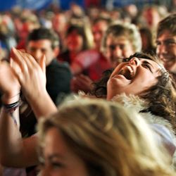 FREE TICKETS TO MIC DROP MANIA Comedy Club 6/22 7pm