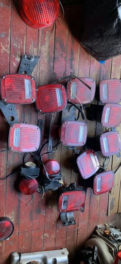Yard sale this weekend 5/22- 5/24