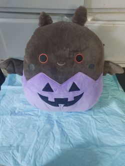 Squishmallow Halloween Bat Pumpkin SQUISHMELLOW
