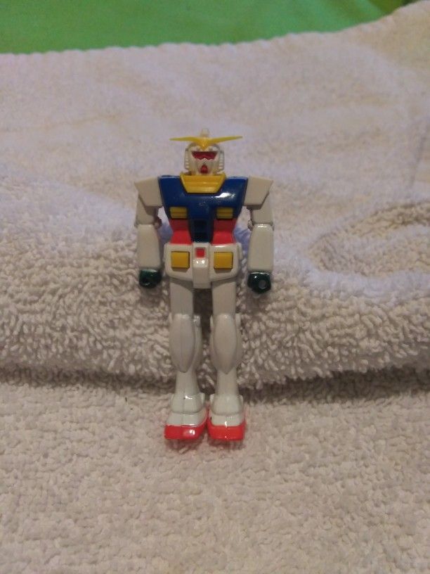 Gundam Minature Action Figure