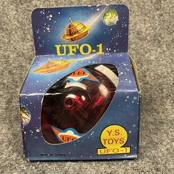 1970 (UFO) By Y.S TOYS collectible toy made in Taiwan 👇🏻👁️ Go to the description CsH 