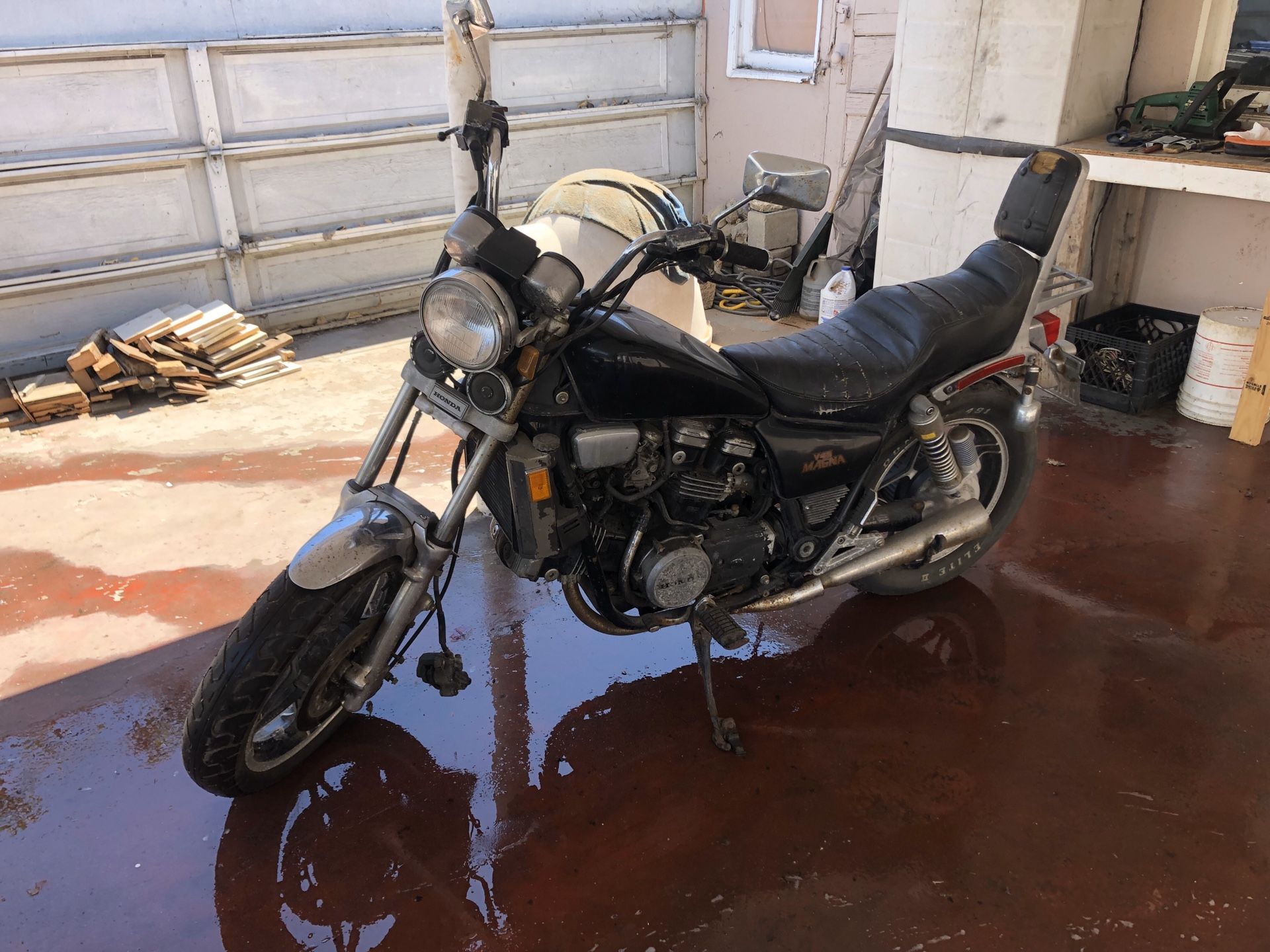 1982 Honda Magna V45 750