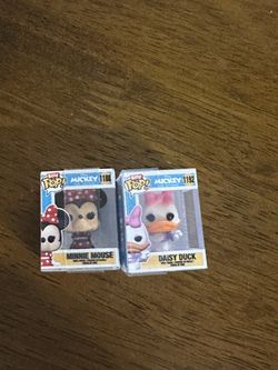 Mickey And Friends Itty Bitty Funko Pop - Minnie - Daisy (pick up only) $4 Each