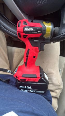 Makita Impact Drill DTD173