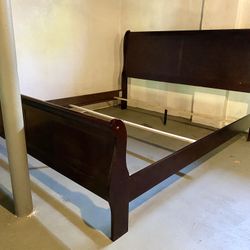 Wooden King-Size Bed – Great Condition