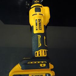 DeWalt Xr Drywall Cutout Tool With Battery