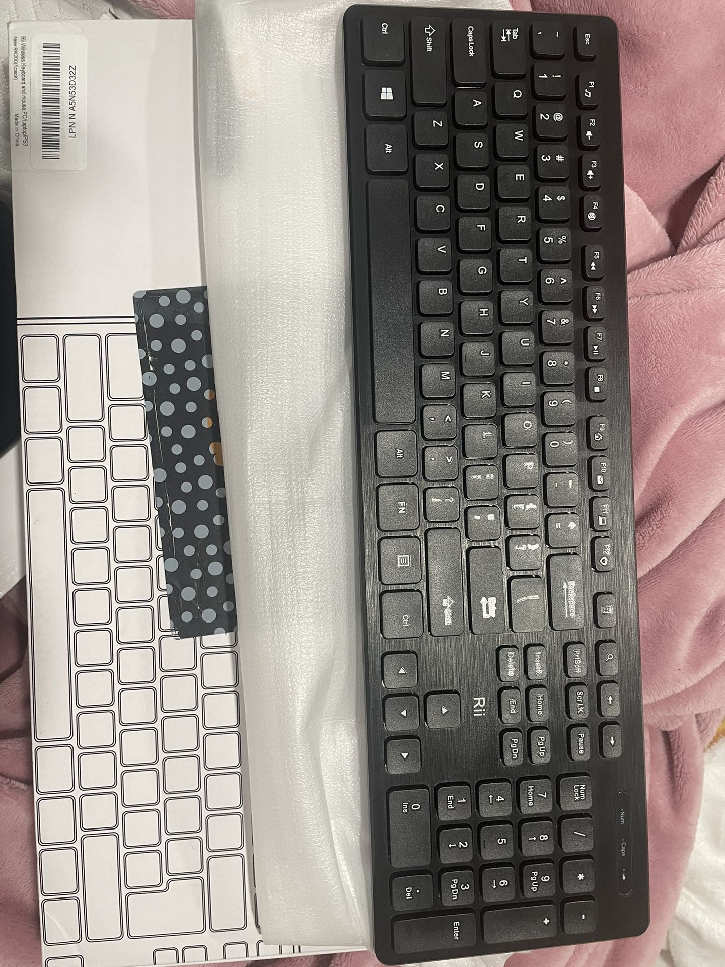 Brand new Wireless Keyboard And Mouse Combo