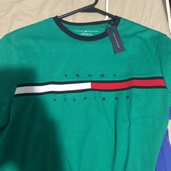 Tommy Hilfiger tee