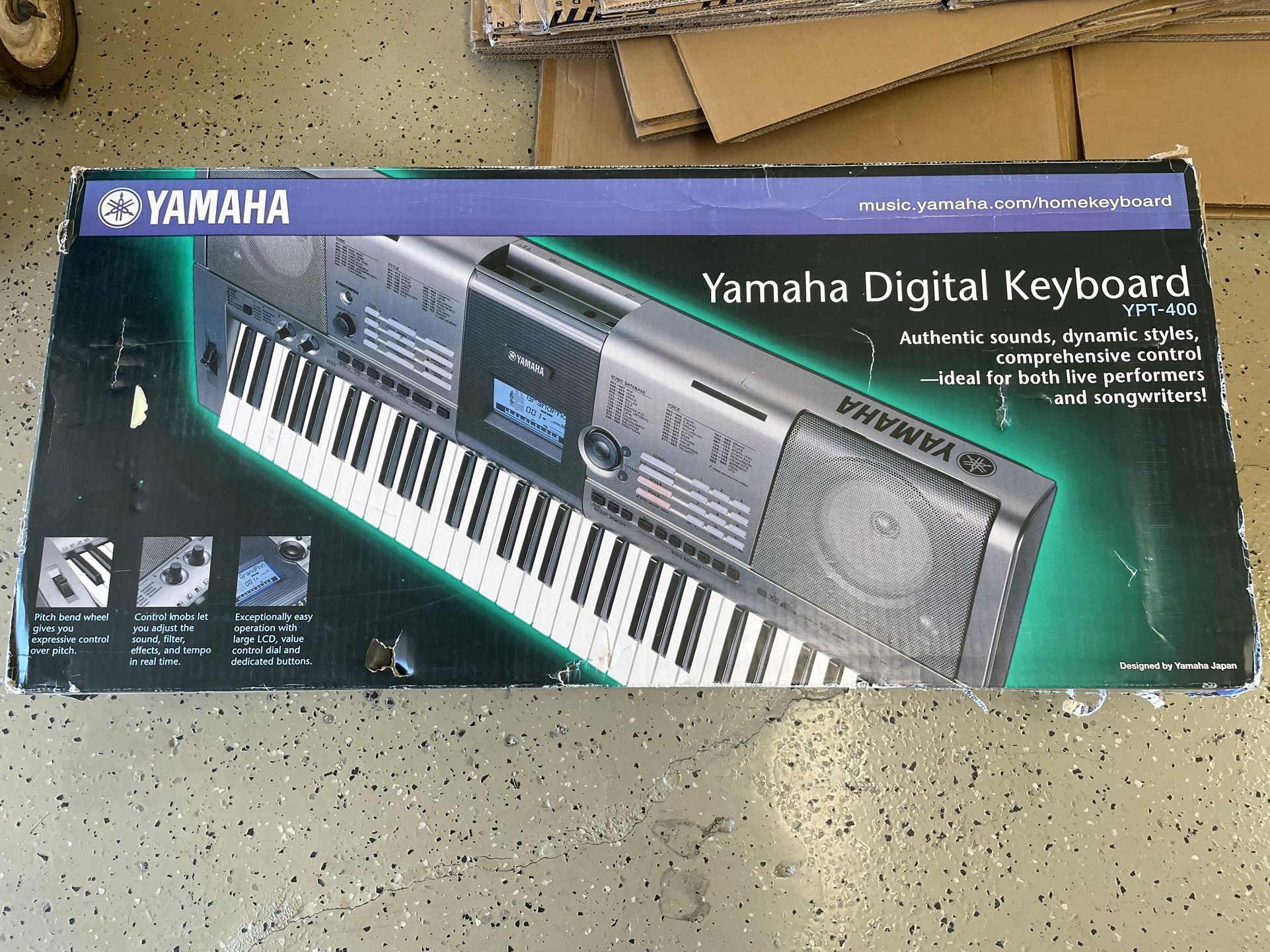 Yamaha YPT-400 Digital Keyboard