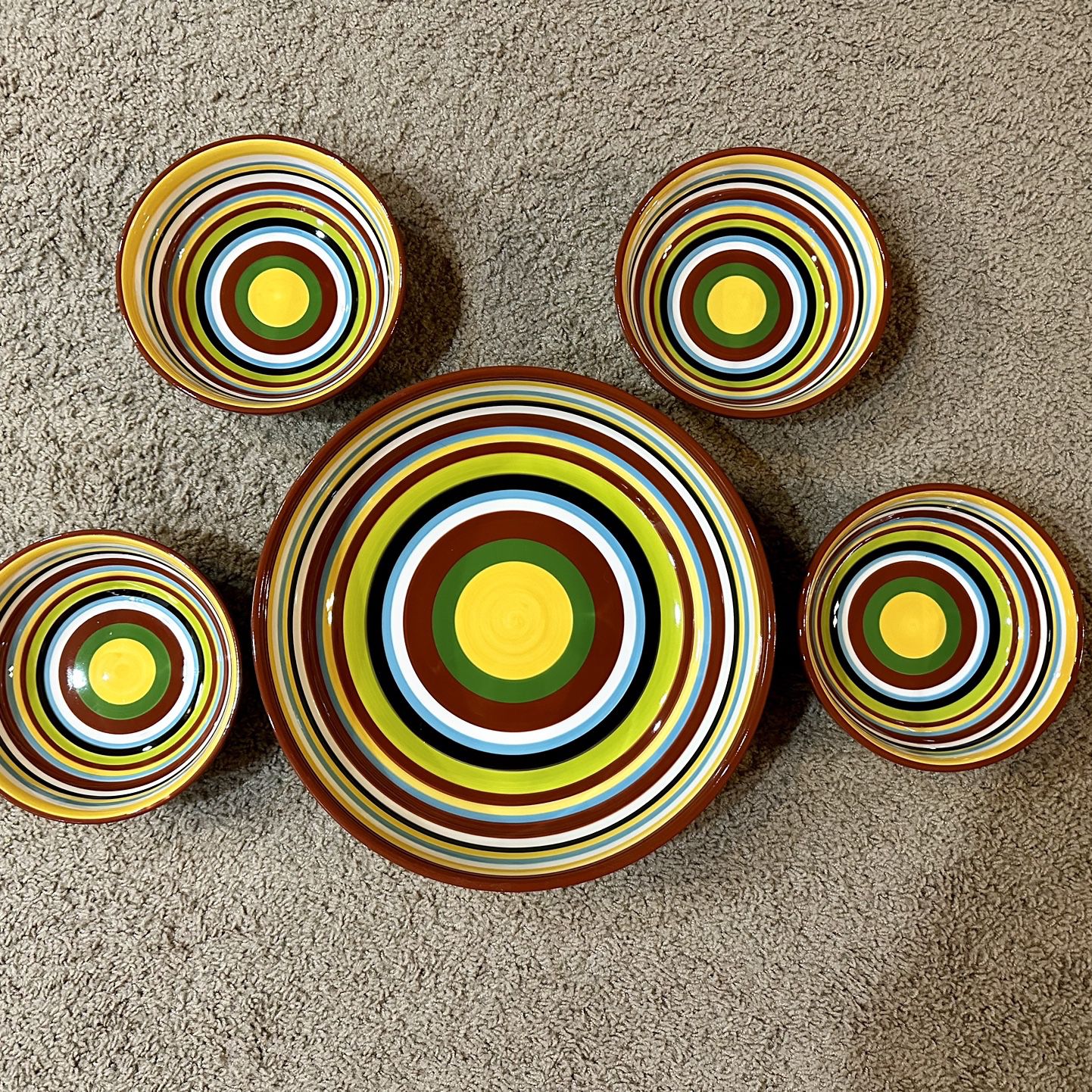 Dish Set - Bowls For Four 