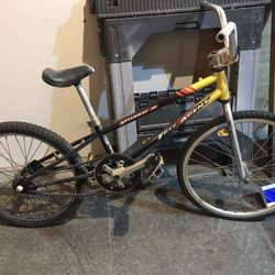 Free Agent Speedway jr Bmx Bike Old School