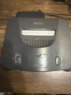 Nintendo 64 With 2 Controllers