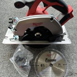 Milwaukee 6 1/2 Circular Saw TOOL ONLY