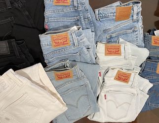Levis