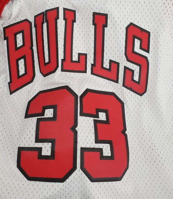 ADIDAS SCOTTIE PIPPEN #33 1(contact info removed) BULLS HARDWOOD
