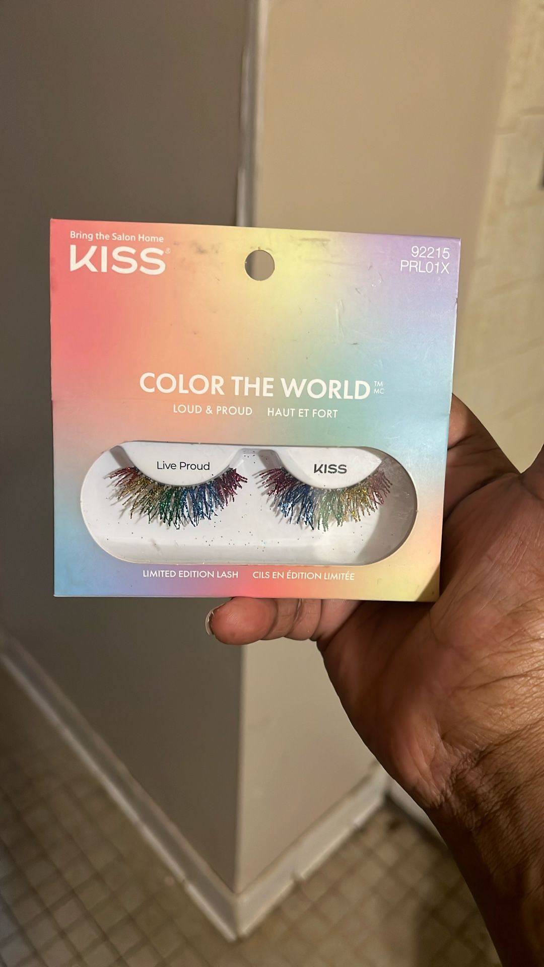 Limited Edition Lash Kiss Color The World