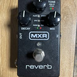 MXR Reverb M300