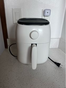 TASTI-CRISP™ Express Air Fryer 2.6 QT – Great Condition