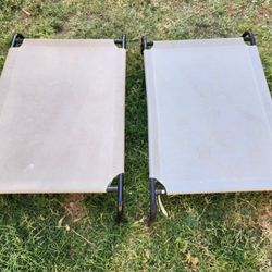 Elevated Cooling Pet Bed