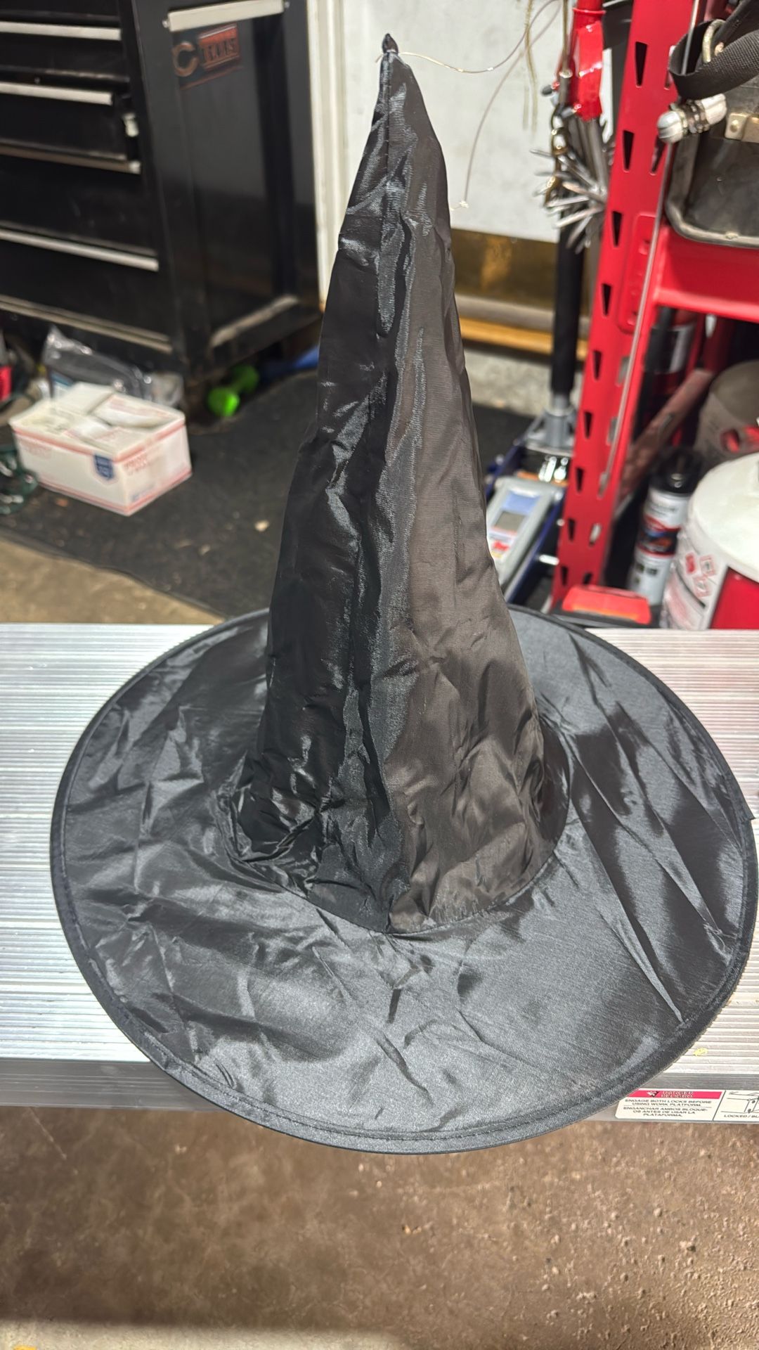 Witches Hat Indoor Deco To Hang Up