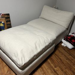 Sectional Chaise Lounge 