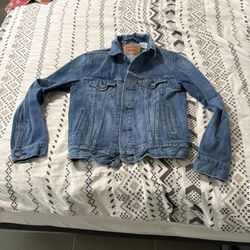 Levi’s Denim Small Women’s Jacket $20