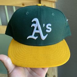 SIZE 7 5/8 EXCLUSIVE SOLD OUT HATS