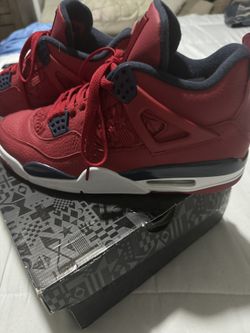 Jordan 4 FIBA