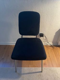 Suede Comfort Chair