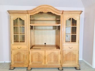 Antique Look Cabinet 