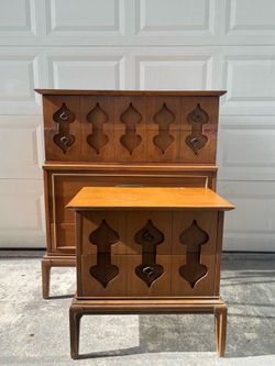 Mid Century Modern Dresser and Nightstand