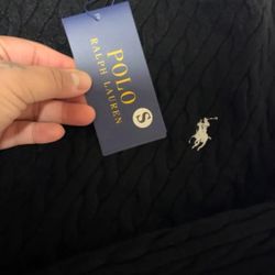 New Cable-Knit Wool-Cashmere Sweater