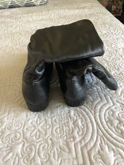 Women’s black leather boots