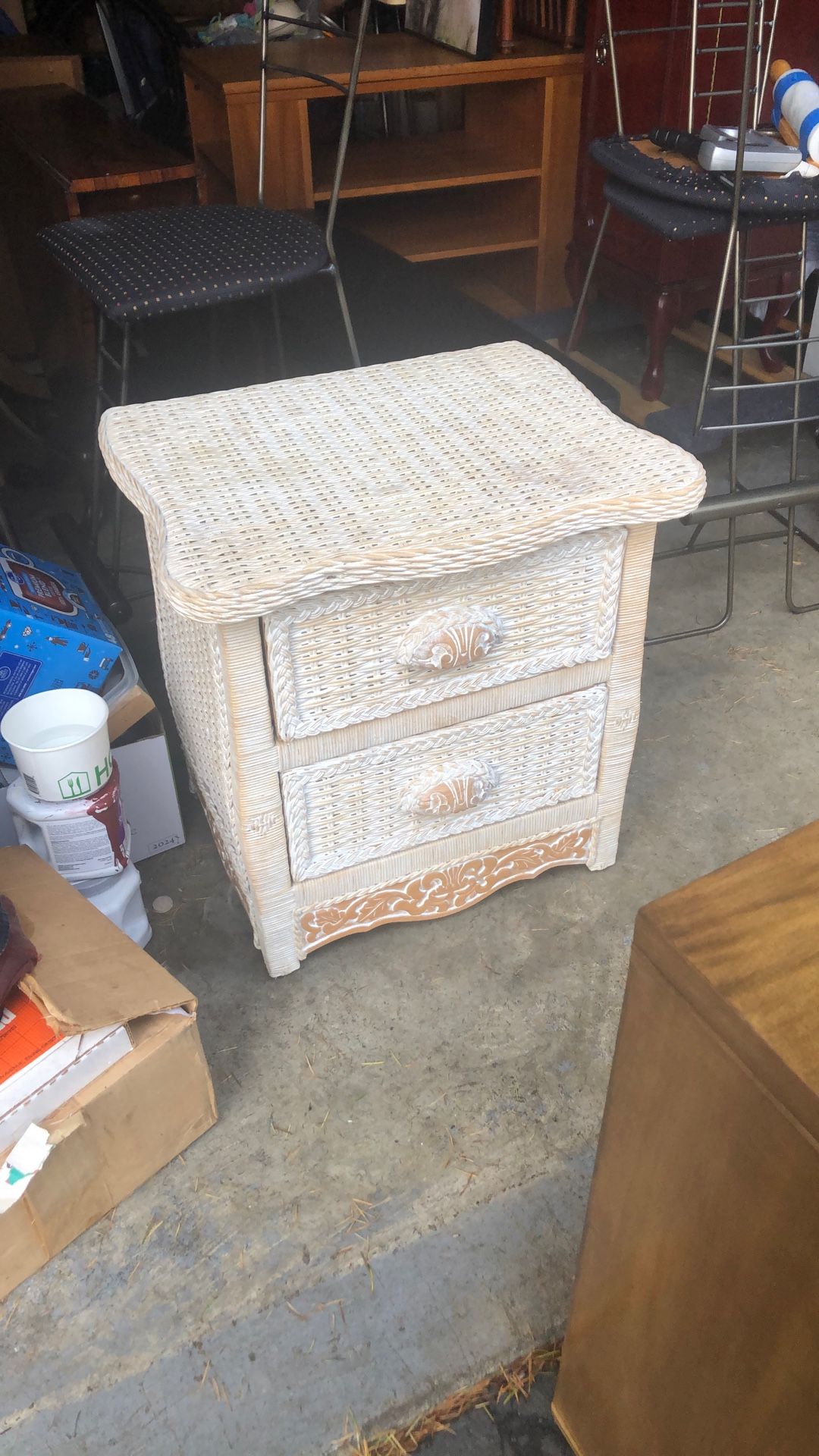 Wicker end table accent nightstand storage