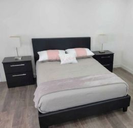 Bedroom Set - Juego de cuarto