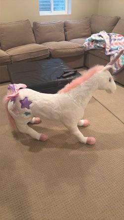 HUGE STUFFED ANIMAL UNICORN