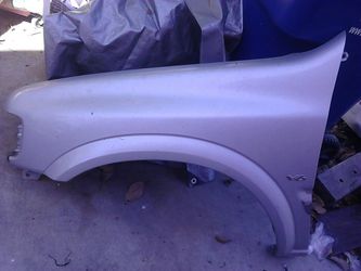 Isuzu rodeo driver side fender
