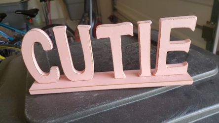 Cutie Wood decoration