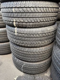 Vendo 255/65/r17 las 4 llantas Goodyear por $190