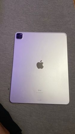 iPad pro (12.9 inch) (4th generation)