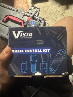 Vista 12x1.25 Bulge Acorn Spline Lug Nut Wheel Install Kit