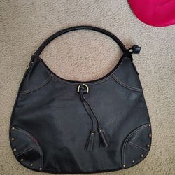 Very Nice Pocketbook. Very Big Inside. Rarely Used. Pretty Much New. See Photos. Cash Only. Pickup
