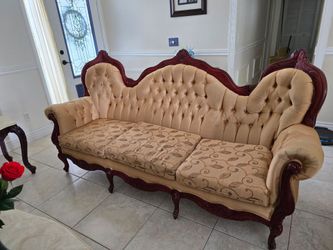 Victorian style  living room wooden furniture set