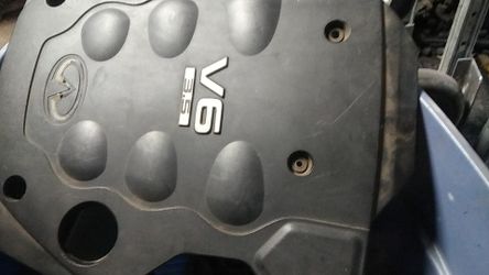 Infiniti Engine cover
