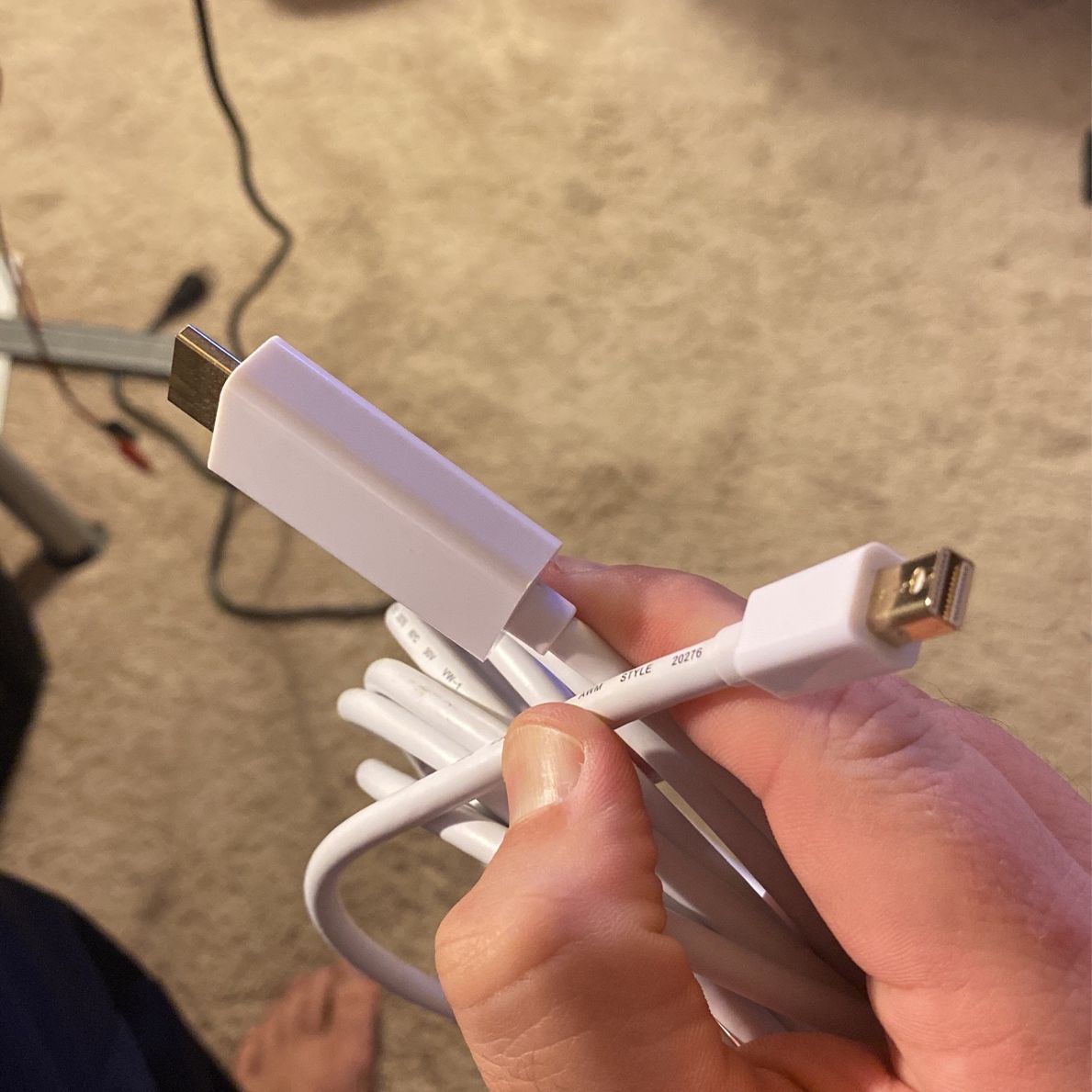 Display Port To HDMI APPLE