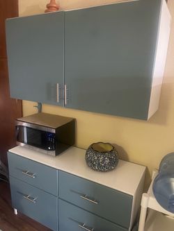 Wall cabinet two piece