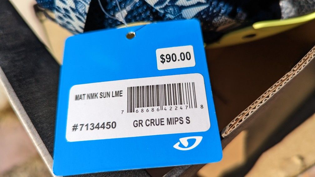 $50 GIRO CRUE MIPS YOUTH SMALL SNOWBOARD HELMET