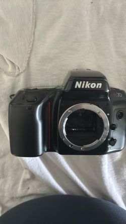 Nikon N70 35mm Film Camera Body